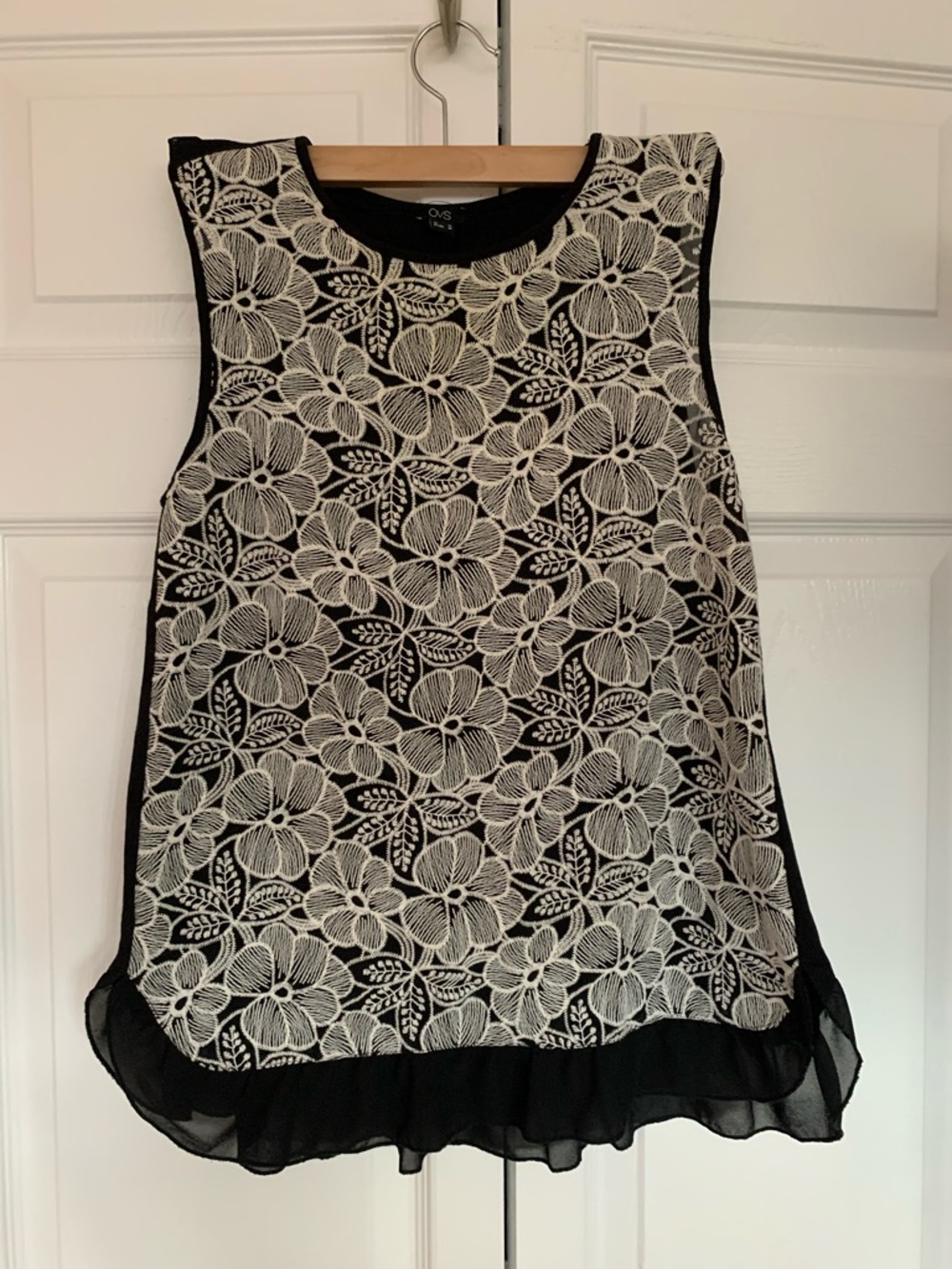 Black and White Floral Lace Sleeveless Top from an Italian brand OVS